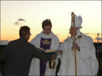 The blessing ceremony at the columbarium